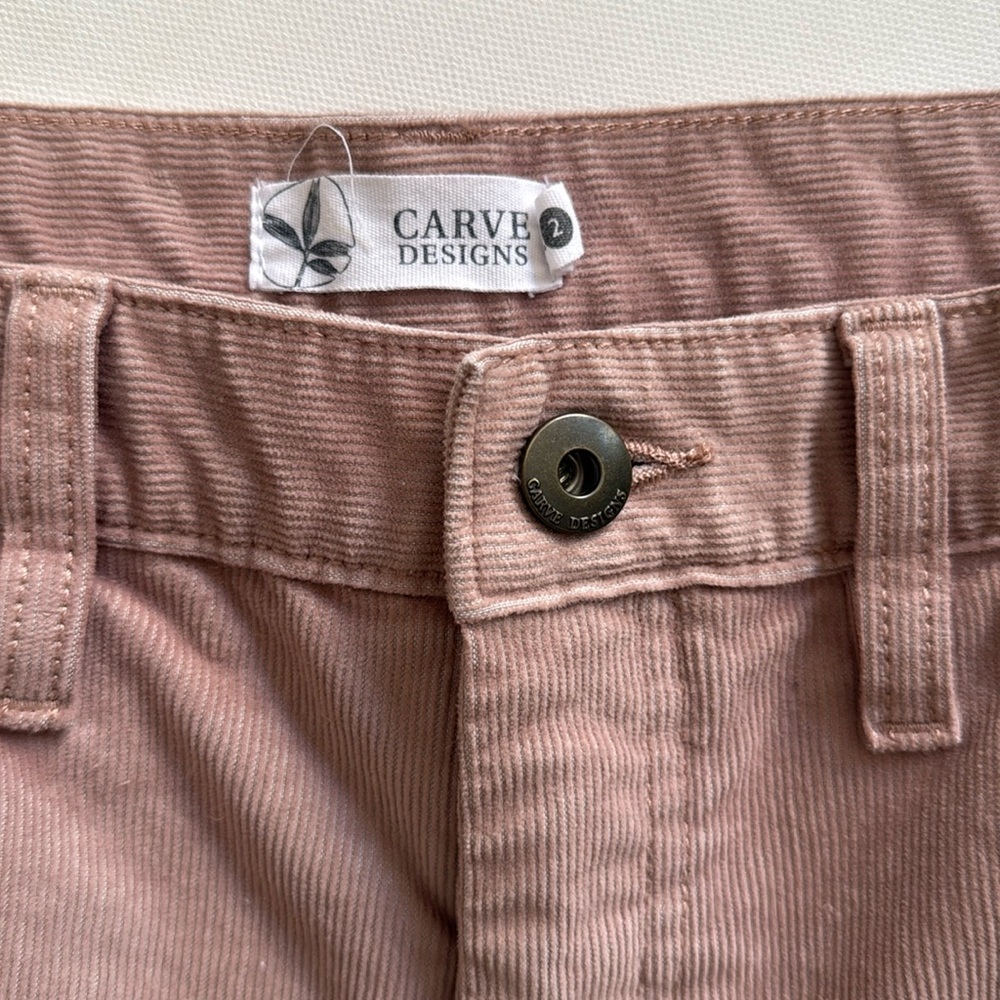 Carve Oahu 4” micro corduroy shorts with raw hem in excellent condition - Picture 3 of 5